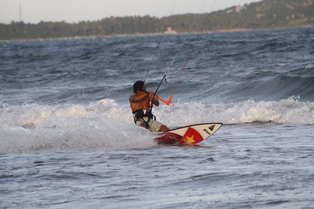 Source Kiteboarding/Lodge Phan Thiết Buitenkant foto