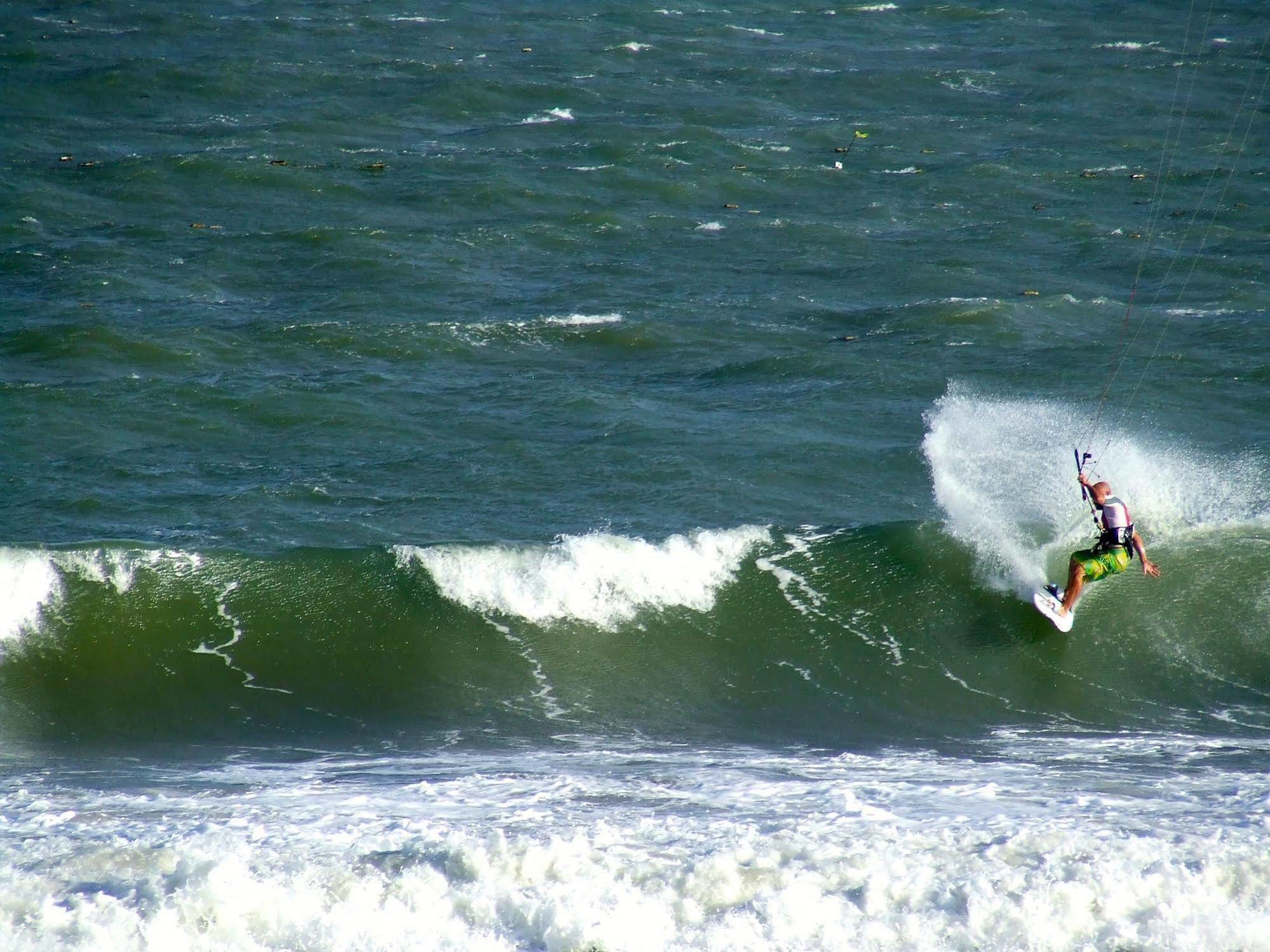 Source Kiteboarding/Lodge Phan Thiết Buitenkant foto