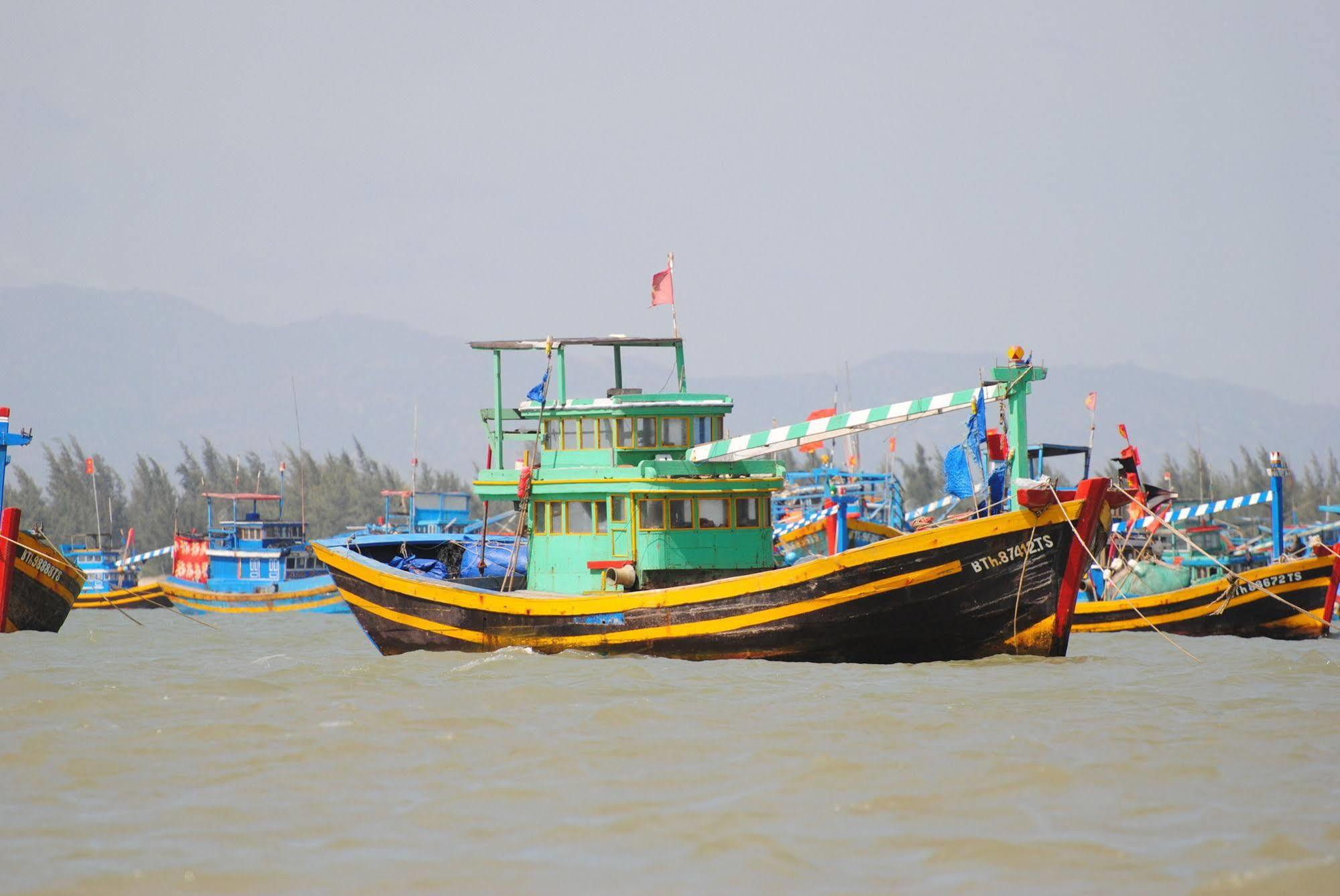 Source Kiteboarding/Lodge Phan Thiết Buitenkant foto